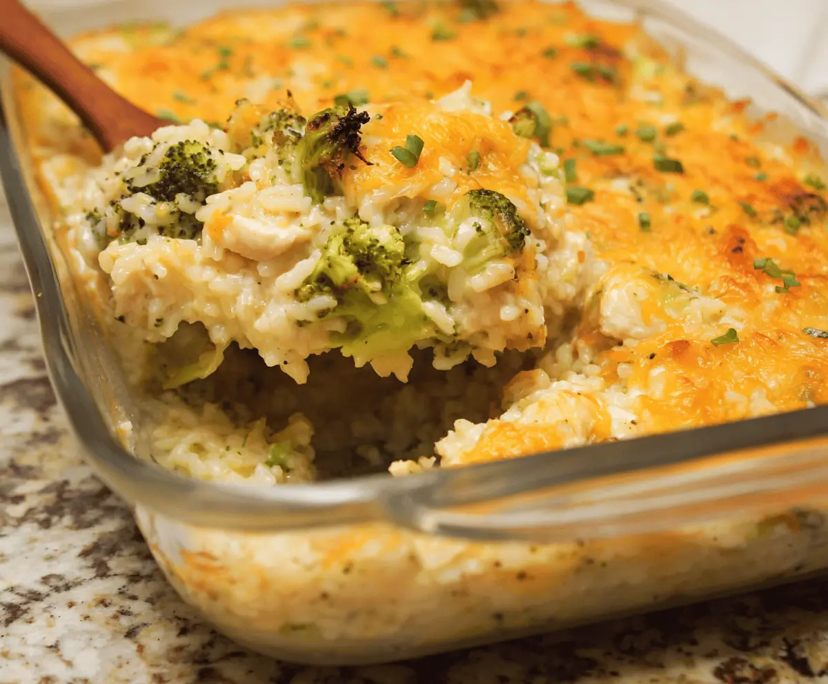 Creamy Chicken Broccoli Rice Cheese Casserole