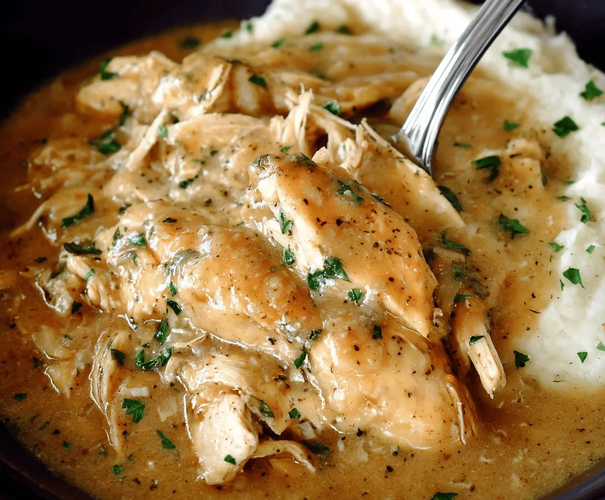 Easy Crockpot Chicken and Gravy Recipe for Tender, Delicious Comfort Food