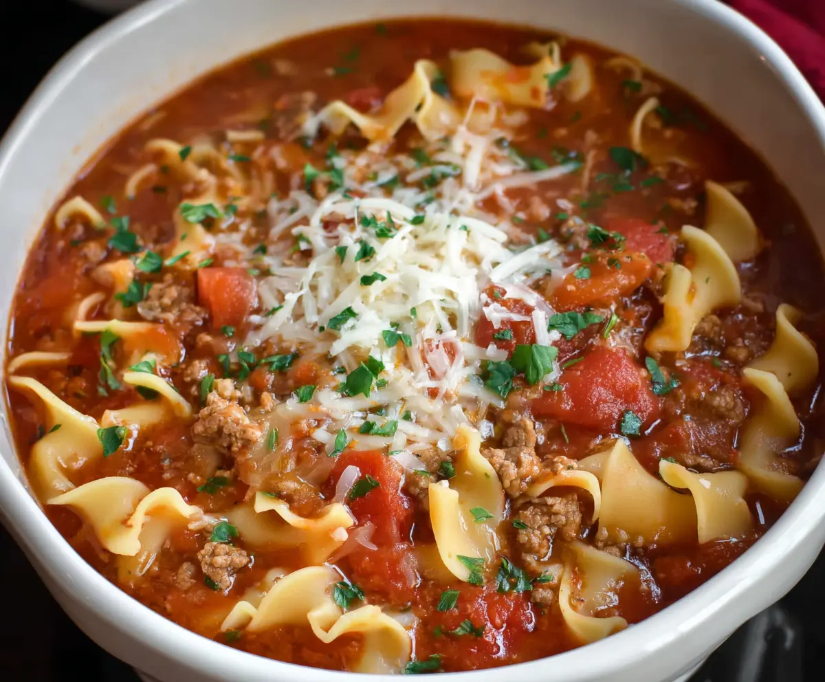 Easy Crockpot Lasagna Soup
